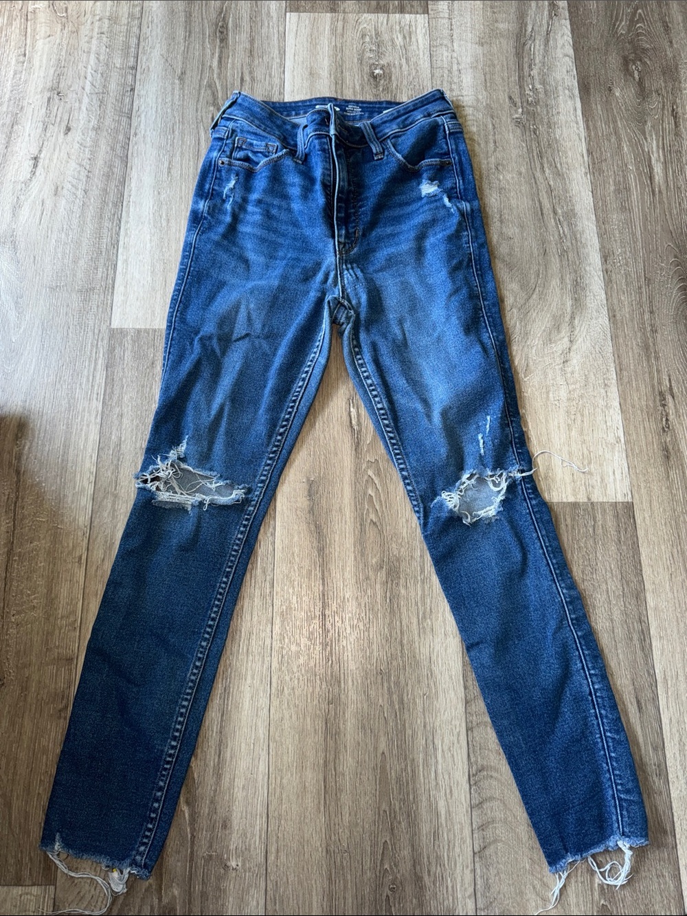 Old Navy Skinny Distressed Jeans - Dark Blue